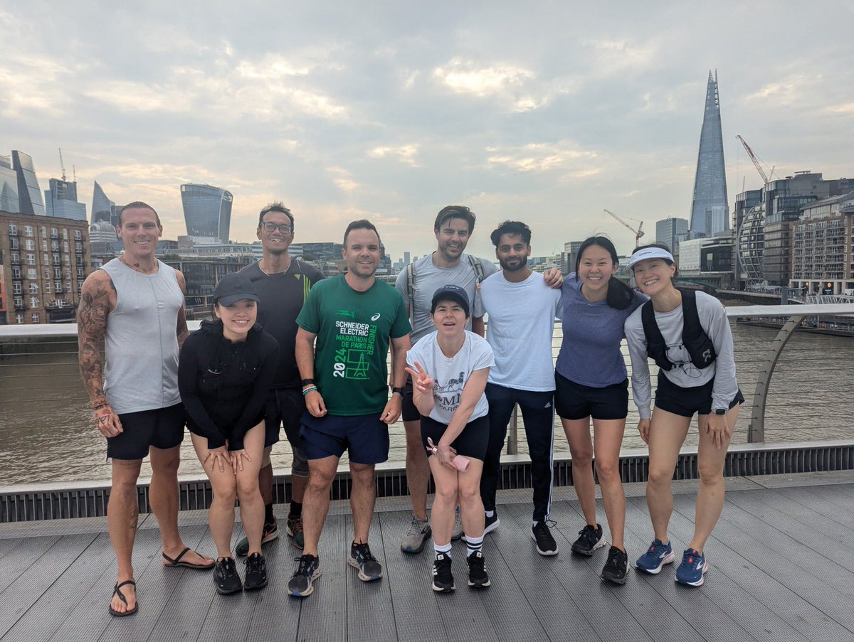 Pitch and Run LDN. 
Venture, Investors, Founders, Tech Leaders, Operators. 
Pitch and Run. 
⏰8am 
🗓️Every Thursday
📍St Paul’s
🏃‍♀️ 5km at a conversational pace