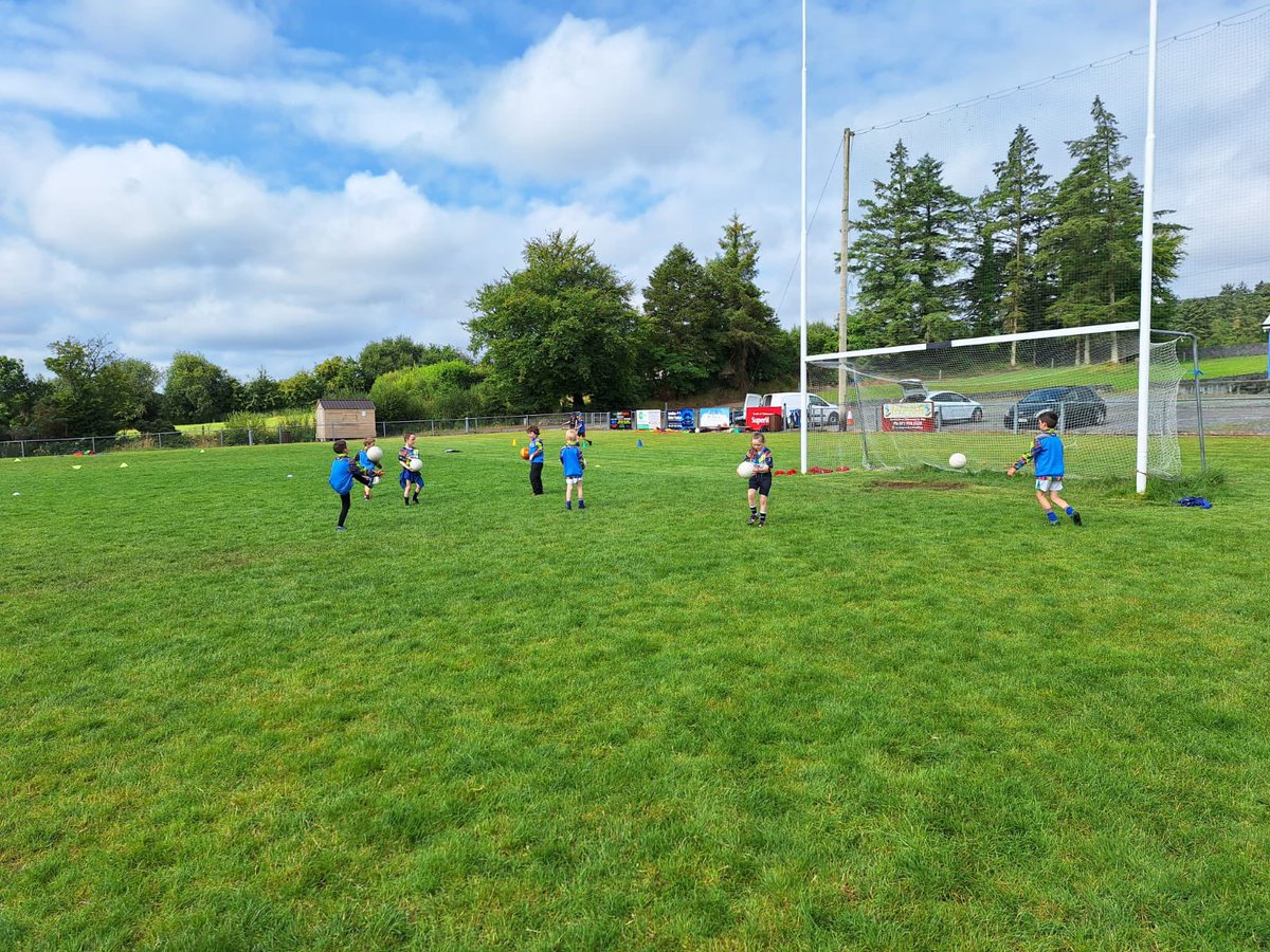 All go <a href="/CloonacoolGAA/">Cloonacool GAA</a> Cúl Camp days 3 &amp; 4. Hurling, football, rounders, skills, and lots of fun and some 🌞 to brighten the mood 🏐🏁🏐🏁🏐🏁 <a href="/sligogaa/">Sligo GAA</a> <a href="/SligoLGFA/">Sligo LGFA</a> <a href="/ConnachtGAA/">Connacht GAA</a>
