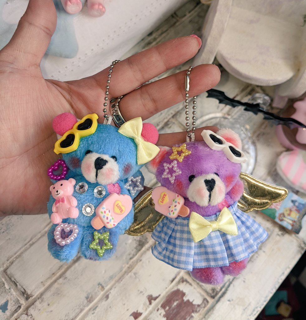 セリア で見つけたカラフルハートベアちゃん！ ふぅ～ん。。カラフル
