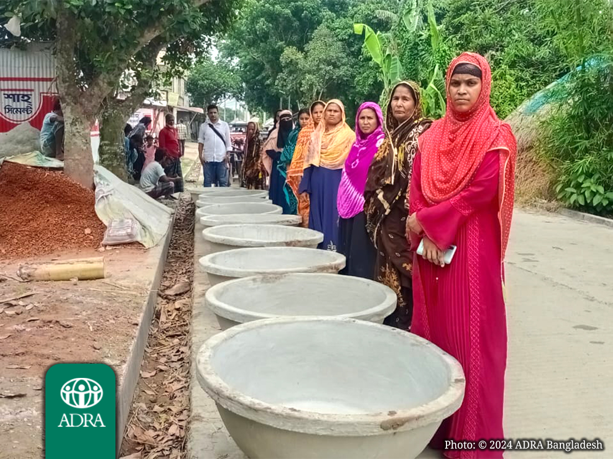 adrabangladesh's tweet photo. Community Empowerment Project (CEP) is actively engaging with and empowering impoverished women by introducing innovative income-generating activities (IGAs).
#ADRA #ADRABangladesh #ADRASweden #ADRASverige #Vermicompost #ImprovingLivelihood #Empowerment #CEPManikganj https://t.co/7shMcVSoXm