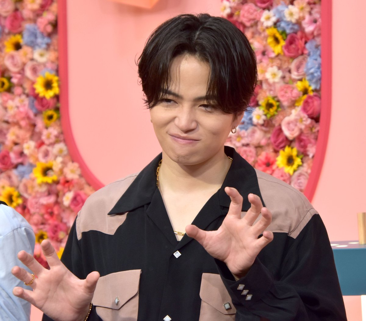 菊池風磨『オオカミくん』MC就任❗️ 横澤夏子＆丸山礼と恋リア見守る