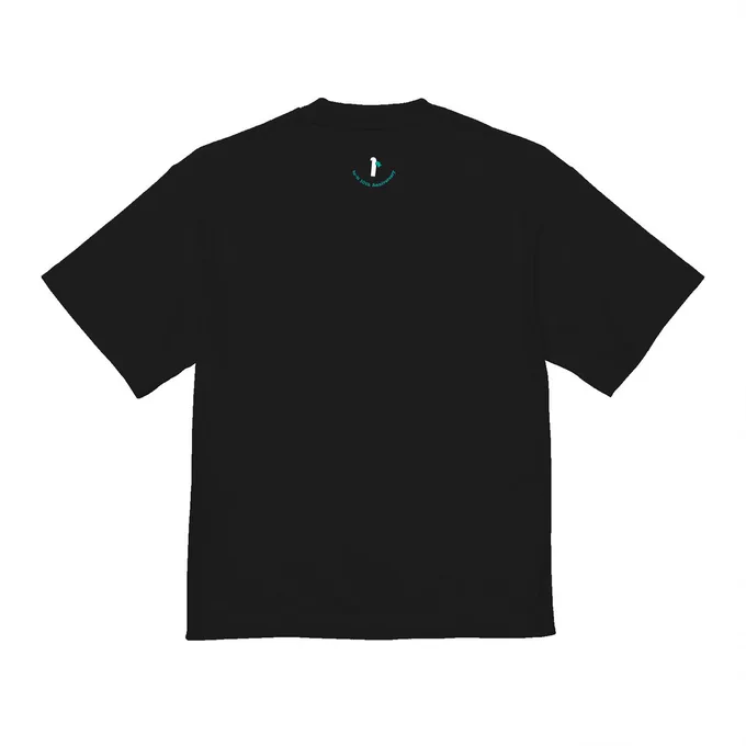 【10周年記念Tシャツ予約受付中】『FANTASTIC WORLD』のひらのりょうさんによる10周年記念イラストTシャツを受注生産します。注文は8/8(木)までトーチのストア「トースト」にて予約受付 