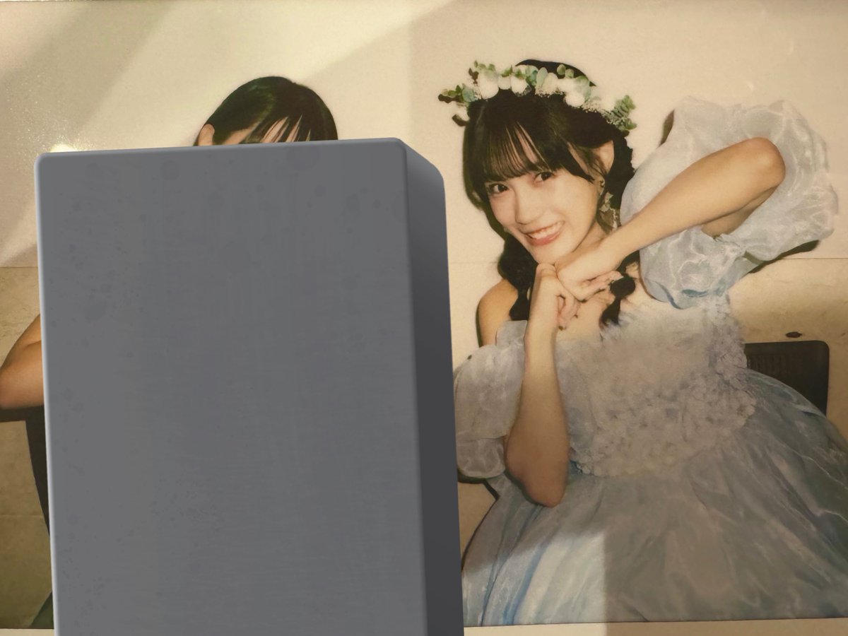 なつこ tweet media