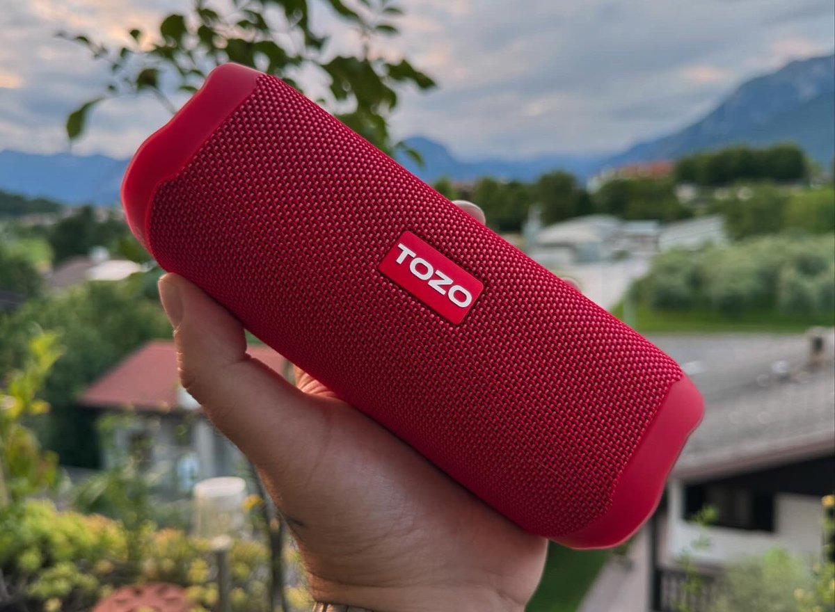 MikyAncona's tweet image. Tozo PA2 nella colorazione Red 
Ottimo speaker Bluetooth ! 
Like , condividete e iscrivetevi al canale ! 

youtu.be/3kLLnkPC6rY?si… 
#tozo #tozopa2 #mikyancona #speaker #sound #music #tech #Technology #bass