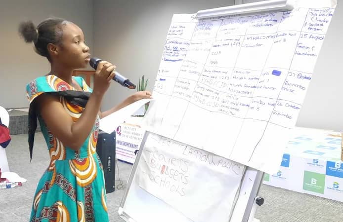 YoungWomenInst's tweet photo. The young women and women were equipped with the skills &amp; tools to boost confidence and self-awareness, &amp; to exercise agency &amp; power to advocate for the realisation of women's constitutional rights.
@glanyline @IrlEmbPretoria @sandyzenda @kmunemo @table_girls @WCOZIMBABWE https://t.co/mD7bm0ikgc