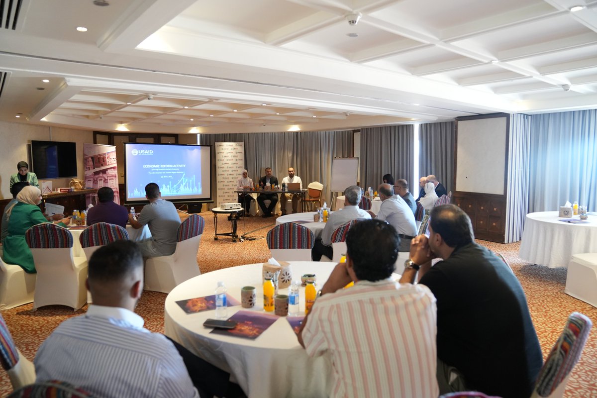 جلسات #سلطة_اقليم_البترا_التنموي_السياحي وبرنامج #USAID  للإصلاح الاقتصادي النقاش المركزة على مدار اليومين الماضيين لجمع رؤى وأفكار حول #أولويات_الاستثمار والتحديات والفرص في منطقة البترا.