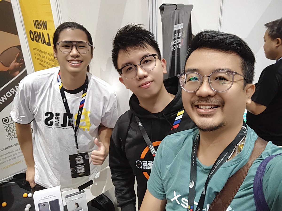 IoSeA3's tweet photo. Blockchain Week Malaysia day 2
#Maschain
#Lydianslab
#Discussweb3
#Ryancrypto
#BTC
#ETH
#IoTeX
#IoSeA
#DePINforEveryone https://t.co/pe2pVNcIrL