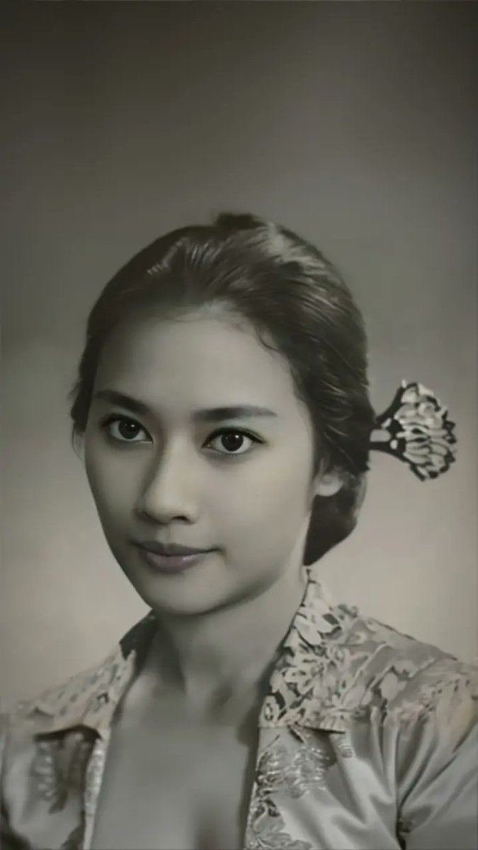 Wikidieew's tweet image. Malah kek Zaenab 😌