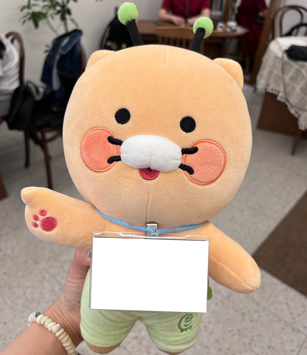 wingha529's tweet photo. 맥스생일축하해💛💛💛 
지훈이 인증까지
목걸이 걸어둔것도 그대로 가지고 있다니🥺 https://t.co/EHcujGP0eY