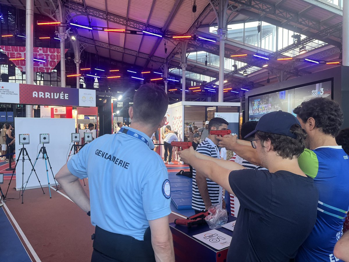 Porte-parole de la Gendarmerie Nationale (@porteparolegn) on Twitter photo #alinterieurDesJeux
Retrouvez la <a href="/Gendarmerie/">Gendarmerie nationale</a> au #ClubFrance sur le stand du ministère de <a href="/Interieur_Gouv/">Ministère de l'Intérieur</a> tous les jours de 10h à 22h!
Venez tester vos limites :
🚴🏻♂️ cyclisme
🔫 tir sportif
🚣♀️ aviron
🧠 techniques de préparation mentale.
Et révélez le champion qui est en vous🏅! #alinterieurDesJeux
Retrouvez la <a href="/Gendarmerie/">Gendarmerie nationale</a> au #ClubFrance sur le stand du ministère de <a href="/Interieur_Gouv/">Ministère de l'Intérieur</a> tous les jours de 10h à 22h!
Venez tester vos limites :
🚴🏻♂️ cyclisme
🔫 tir sportif
🚣♀️ aviron
🧠 techniques de préparation mentale.
Et révélez le champion qui est en vous🏅!