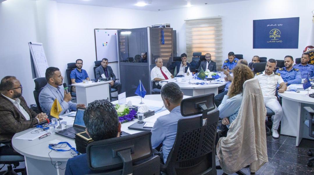 Understanding law of the sea helps compliance with human rights while tackling maritime crime. This week, UNODC trained Libyan officials from various law enforcement agencies on law of the sea and HR with Libya's Attorney General. Funded by the #EUinLibya
