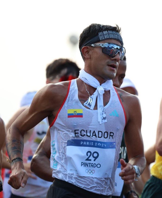 Teradeportes's tweet photo. Daniel Pintado en Juegos Olímpicos de Paris 2024 1:16:55 tiempo 

Jefferson Pérez en Atlanta 1996 
1:20:07.

No importa el tiempo ni la generación solo que fuimos bendecidos de ver a estas dos glorias Olimpicas ganar una medalla de Oro para el país 🇪🇨. https://t.co/ZUGBbEFXu2