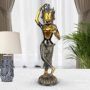 svarupart's tweet photo. Tara, the "dweller in the Khadira forest," symbolizes nature's nurturing and healing powers. Associated with plants, flowers, acacia trees, and the wind, she's revered for her swift aid and fertility blessings. Her pure land, Mount Potala, is a lush paradise filled with vibrant. https://t.co/xTsQ33AEKd