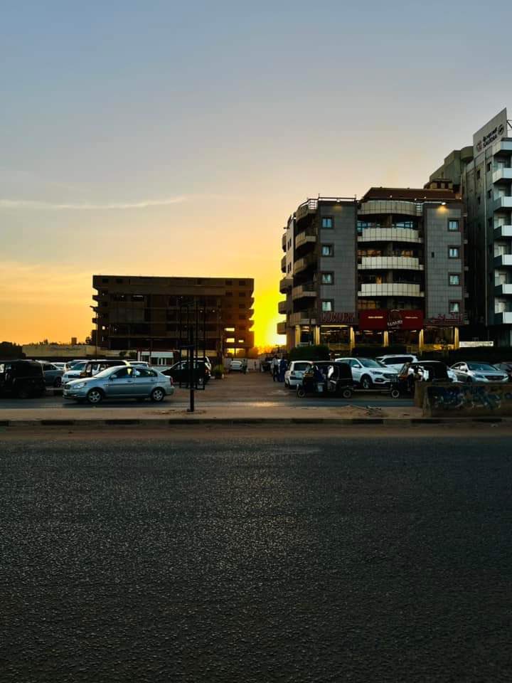 Derwish249's tweet photo. اللهم في بداية هذا الشهر اكتب لنا عودة قريبة 
إلى ديارنا و أرضنا و سوداننا.. 🤲🏽❤️ https://t.co/3Zo7wqMhoQ