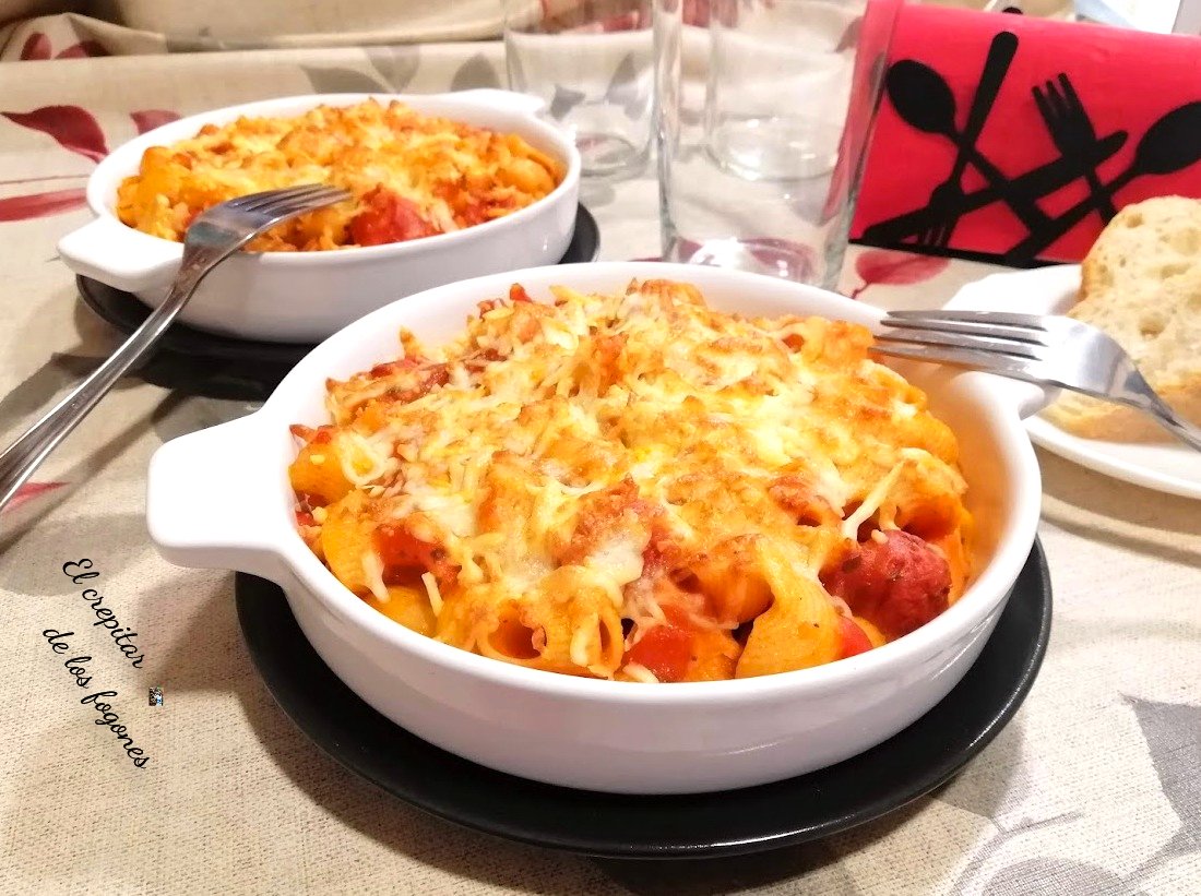 CAZUELAS DE PASTA RÁPIDAS PARA DOS elcrepitardelosfogones.com/cazuelas-de-pa…