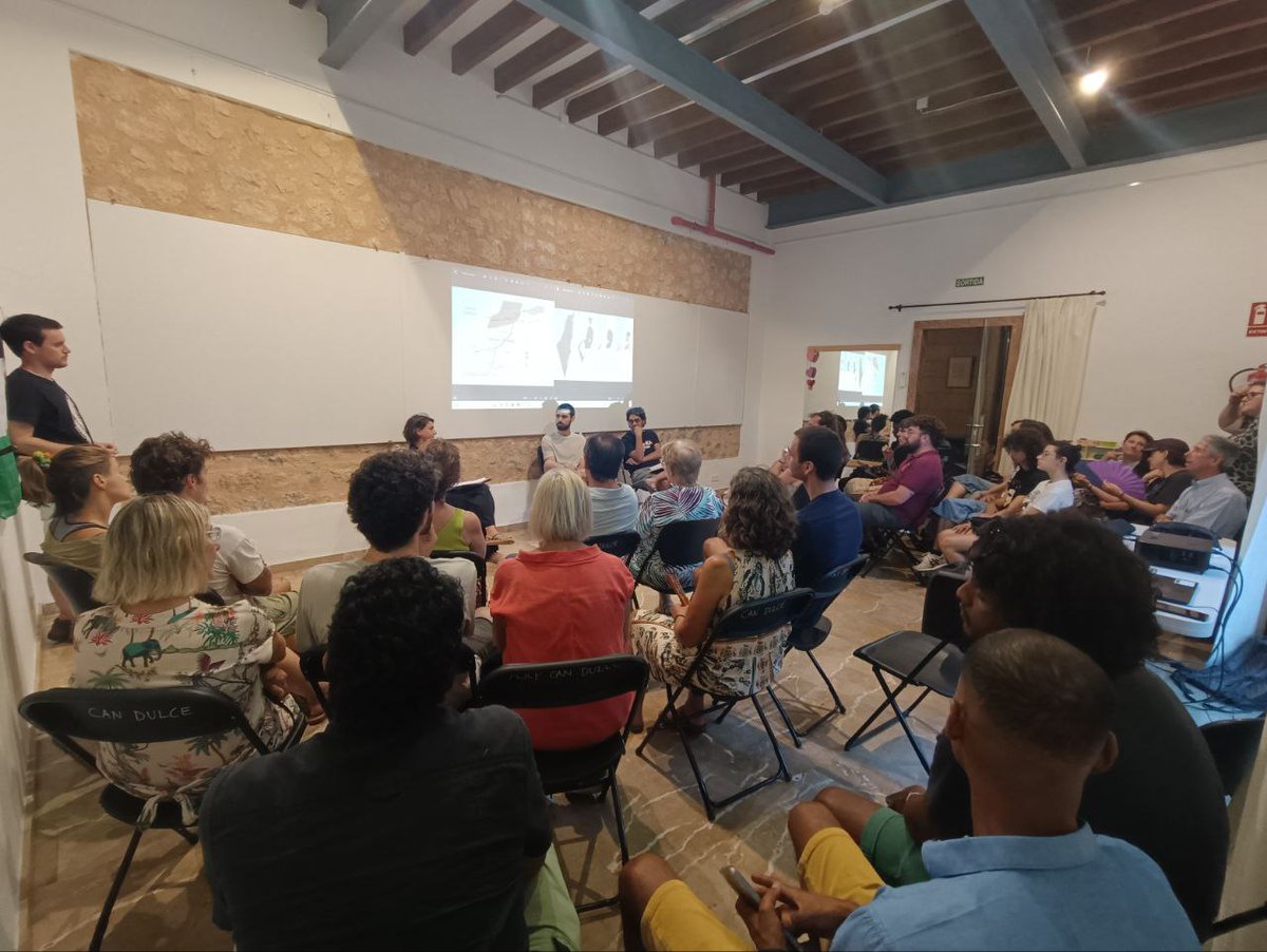 👉Ahir, a Sóller, +40 persones ens trobàrem per parlar sobre l'opressió imperialista (amb suport material i moral d'🇪🇸) i la lluita antiimperialista que comparteixen 🇵🇸 i 🇪🇭. Única solució: resistència i autodeterminació! 

✊ATUREM EL GENOCIDI!
#FuckMakhzen
#BoicotIsrael