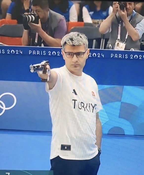 Sen de bu rahatlıkta hediye seçmek istiyorsan adres belli👉🏻 hediyesepeti.com