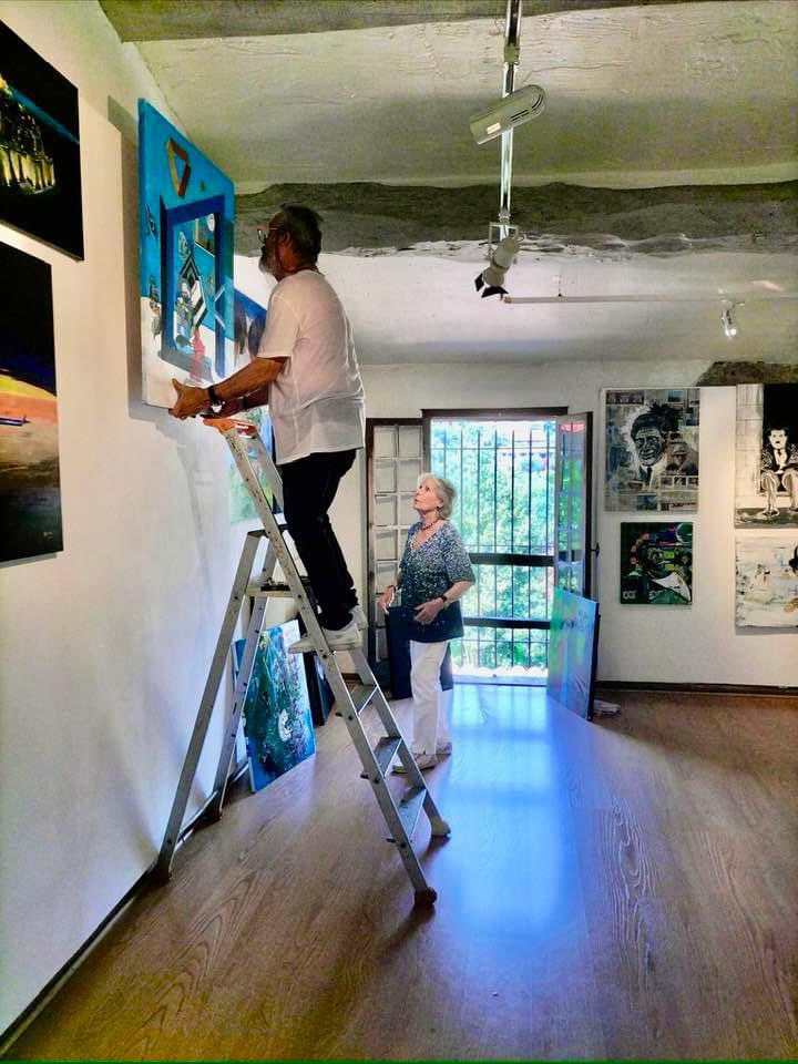 AssoRVPB's tweet photo. đš#Art #Peinture #Vence
Le 6 aoĂ»t Ă 18h, vernissage de lâexposition « la soirĂ©e avait mal commencé » de lâartiste #PatrickChrist (galerie #Artseiller).
Lâexposition se tiendra du 1er au 24 aoĂ»t du mardi au samedi de 12h Ă 18h Ă la Galerie Bleue, 3 descente des Moulins. https://t.co/sIsI292RDM
