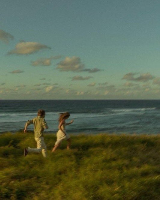 1 Ağustos
Seni özlemekten yoruldum, seni görmek istiyorum...