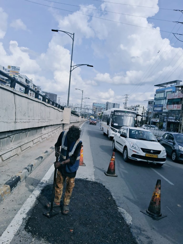 DEE - 106 SeriLingampally C20 (Maintenance) tweet media