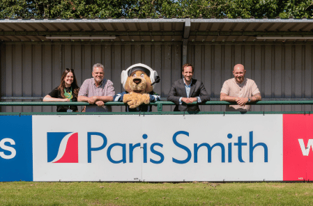 ParisSmithLLP's tweet photo. Excited to announce our partnership with @sholingfc and @SholingFCU18s! We're proud to support Project 5000, making live football accessible to all under-18s. 

https://t.co/68sUOvnwCI

#Project5000 #CommunityFirst https://t.co/FDQdh3tzEA