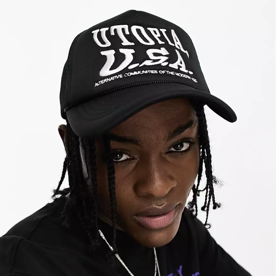 平野紫耀着referenceラインストーンキャップ 平野紫耀愛用 / NEWERA / 9FIFTY SNAPBACK CAP / - メルカリ