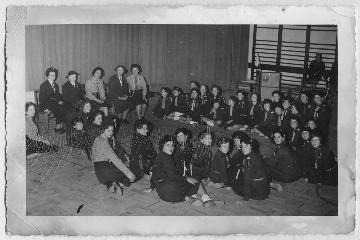 Alumni at St Julian's School tweet media