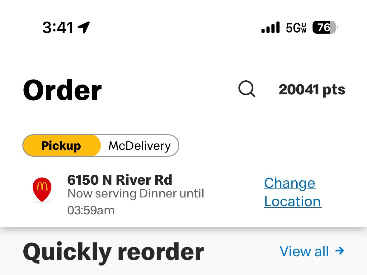 candikt's tweet photo. @McDonalds it's 3:41am.  Tried to place an order and was told you were closed. https://t.co/XjUrCFTm5L