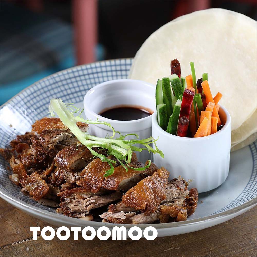 Crispy Aromatic Duck with fresh veggie crudité, hoisin dip and a basket of steamy pancakes will be the perfect sharing dish when you join us tonight for happy hour cocktails all night long!
