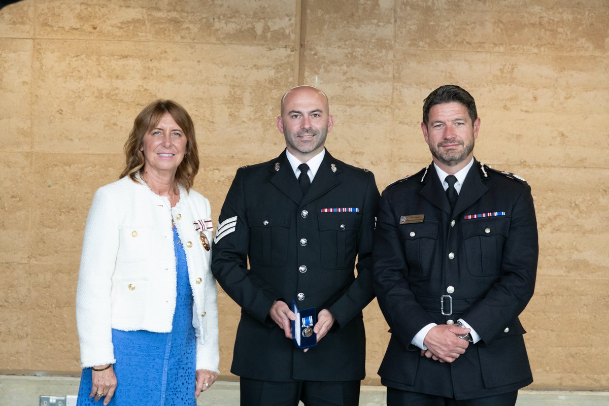 Devon and Cornwall Police Force Awards (@dcpforceawards) on Twitter photo Long Service & Good Conduct-Doing the right thing for the right reasons has always been a defining attribute for Tony. He never shies away from a difficult subject & can always be found sticking up for others where there is unfairness or injustice. Thank you <a href="/DC_Police/">Devon & Cornwall Police</a> <a href="/DCPolfed/">DCPolfed</a> Long Service & Good Conduct-Doing the right thing for the right reasons has always been a defining attribute for Tony. He never shies away from a difficult subject & can always be found sticking up for others where there is unfairness or injustice. Thank you <a href="/DC_Police/">Devon & Cornwall Police</a> <a href="/DCPolfed/">DCPolfed</a>