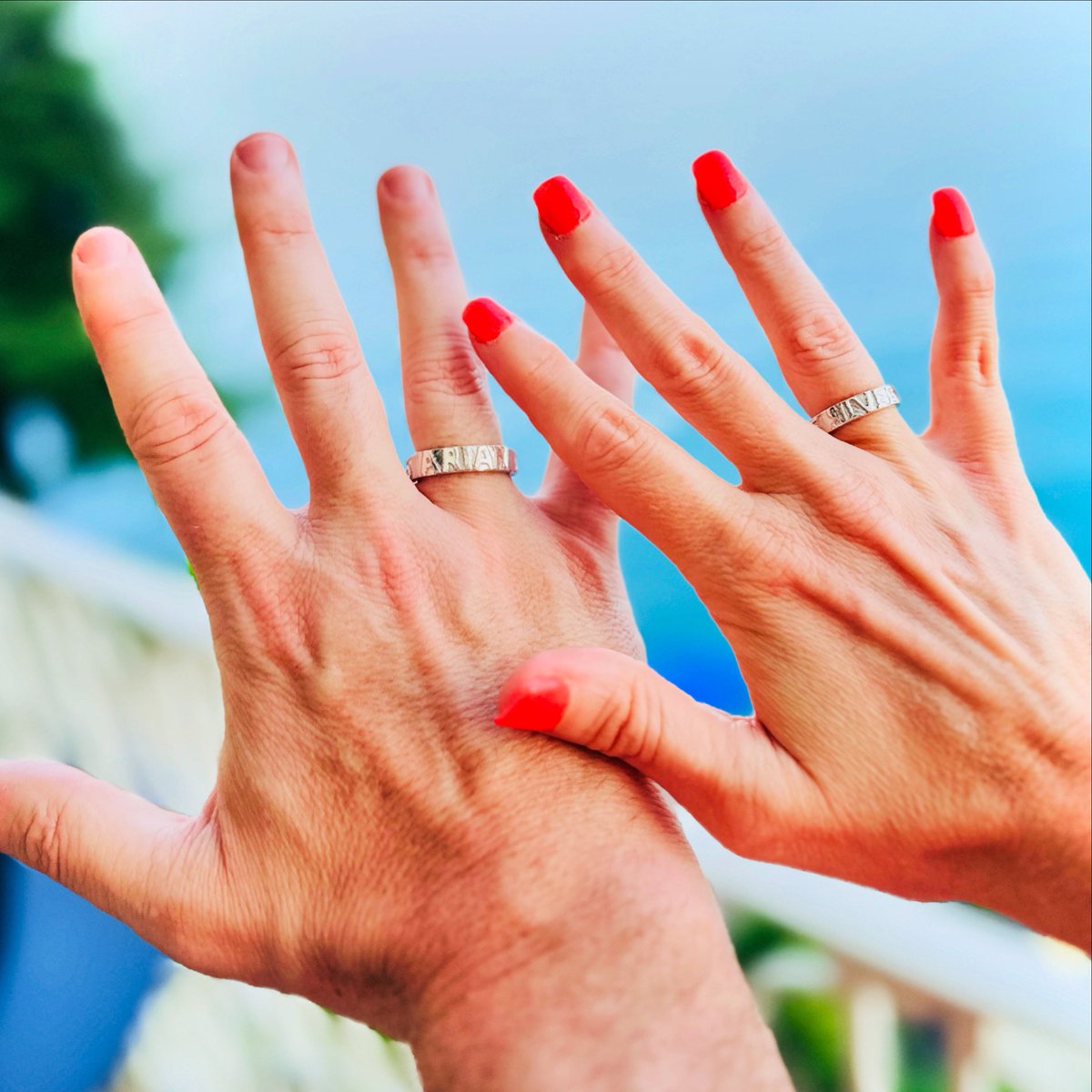 Delighted with our specially commissioned bespoke silver rings from <a href="/MariTJewellery/">Mari Thomas</a>