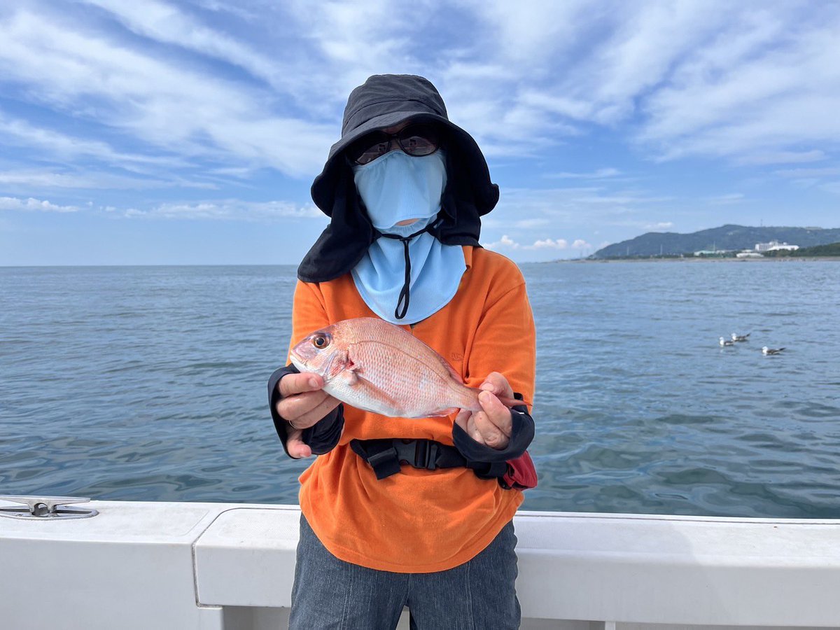 GoodgoOrg's tweet photo. 静岡GoodGo28ft
7月31日
#GoodGo 
#静岡　
＃駿河湾　
＃グッドゴー　
#釣果　
＃海　
#굿고  
#wonmo https://t.co/qY0kdlMBYT