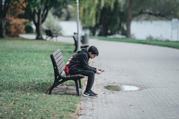 DOROTHYCOFUND's tweet photo. Adolescent exposure to inappropriate &amp; explicit online content can have deleterious effects on sexual maturation, behaviour &amp; overall personality development. Dr Sandra Sanmartín Feijóo is the lead researcher on the MARIGOLD project. Check out her blog at https://t.co/Z9DEhlBZRC https://t.co/zxzRsBBm7B