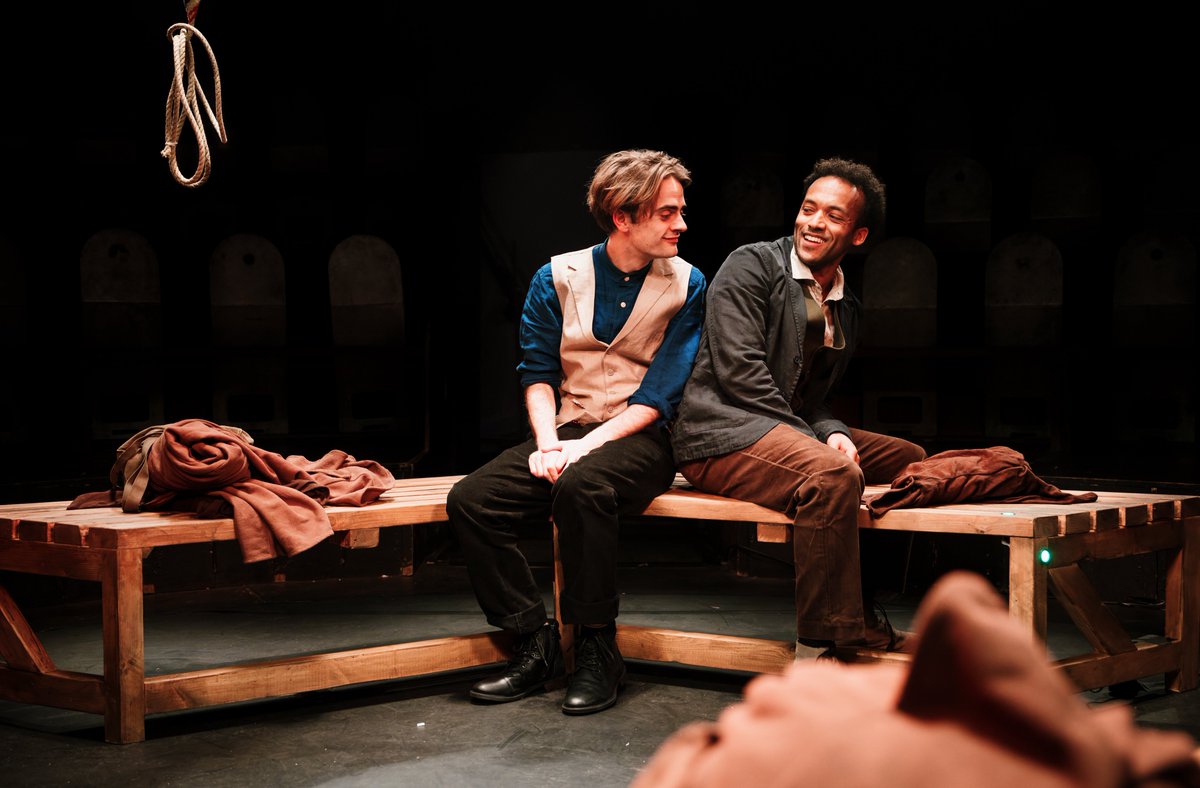 Here's a first look at Bellringers in Roundabout!👀

This darkly comic two-hander about being young at the end of the world starts previews today.🌪️

<a href="/theAtticist/">ATTICIST</a> <a href="/Hamps_Theatre/">Hampstead Theatre</a> <a href="/WomensPlayPrize/">The Women’s Prize for Playwriting</a> <a href="/painesplough/">Paines Plough</a> <a href="/Summerhallery/">Summerhall</a> 

📷 Alex Brenner
📆 1-26 Aug
🎟️ tickets.edfringe.com/whats-on/bellr…