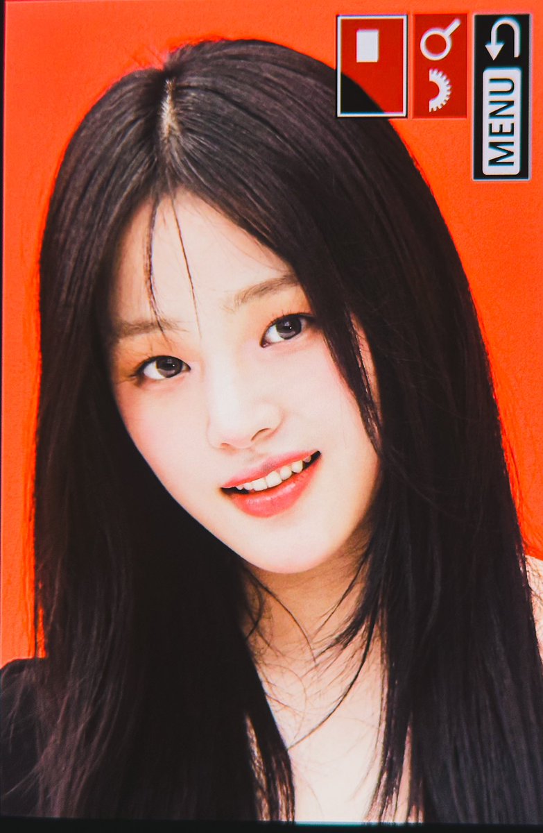 Bleu_0507's tweet photo. 240801

벌써 8월

민지 뉴진스 minji newjeans https://t.co/pOHdIdH2JE