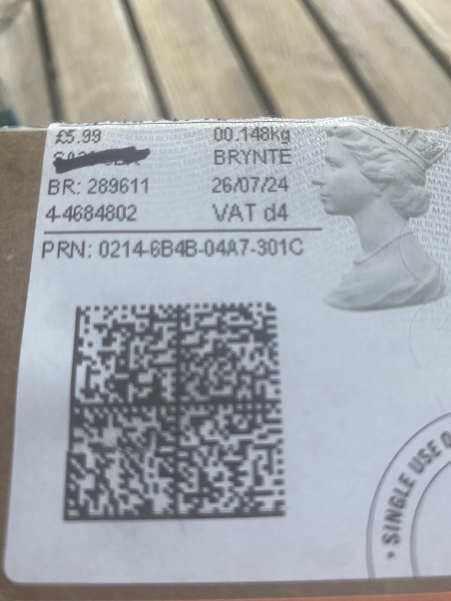 imogen_clout's tweet photo. Posted Friday. Finally delivered today because I met the postman in the village and asked about it. Lenses that wet urgent. Very poor service from@RoyalMail https://t.co/KvRAV7kTMn
