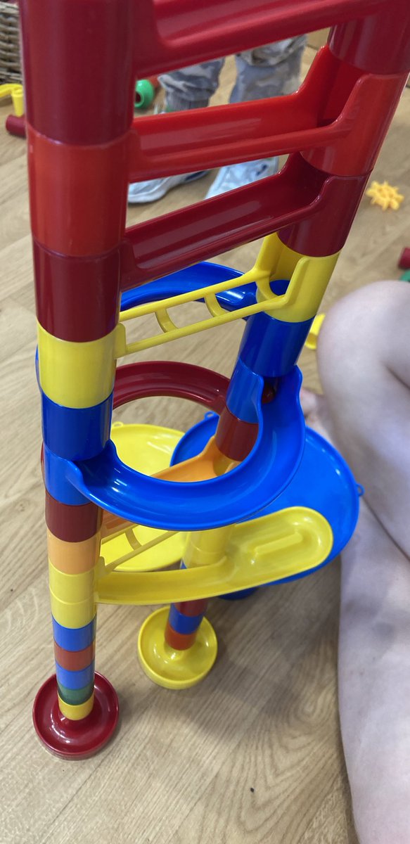 HFHAMrsDempsey's tweet photo. Super exciting summer holiday club so far! Baking, marble run building, sports, games, gymnastics.  crafts galore and much much more!!! 🤩😎👍🏻😁 https://t.co/xOZ12Zi0js
