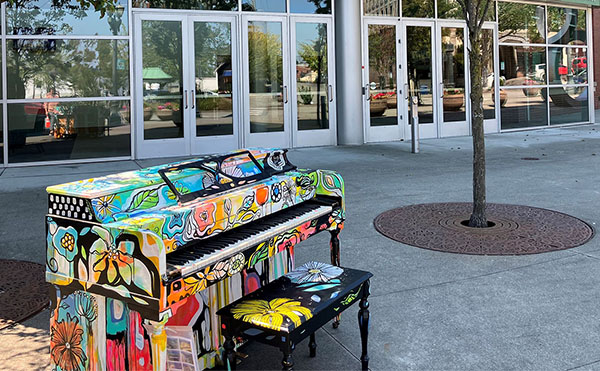 MyEverettNews's tweet photo. Everett Street Tunes Pianos Are Back: https://t.co/2SS8VaI1KO #piano #streetart #everett https://t.co/YKO8M1I0xb