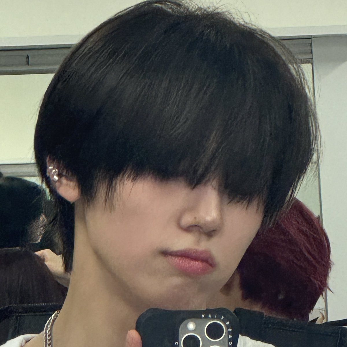 러비티랑 멤버들 덕분에 즐거운 생일을 보내따🙈
#성민