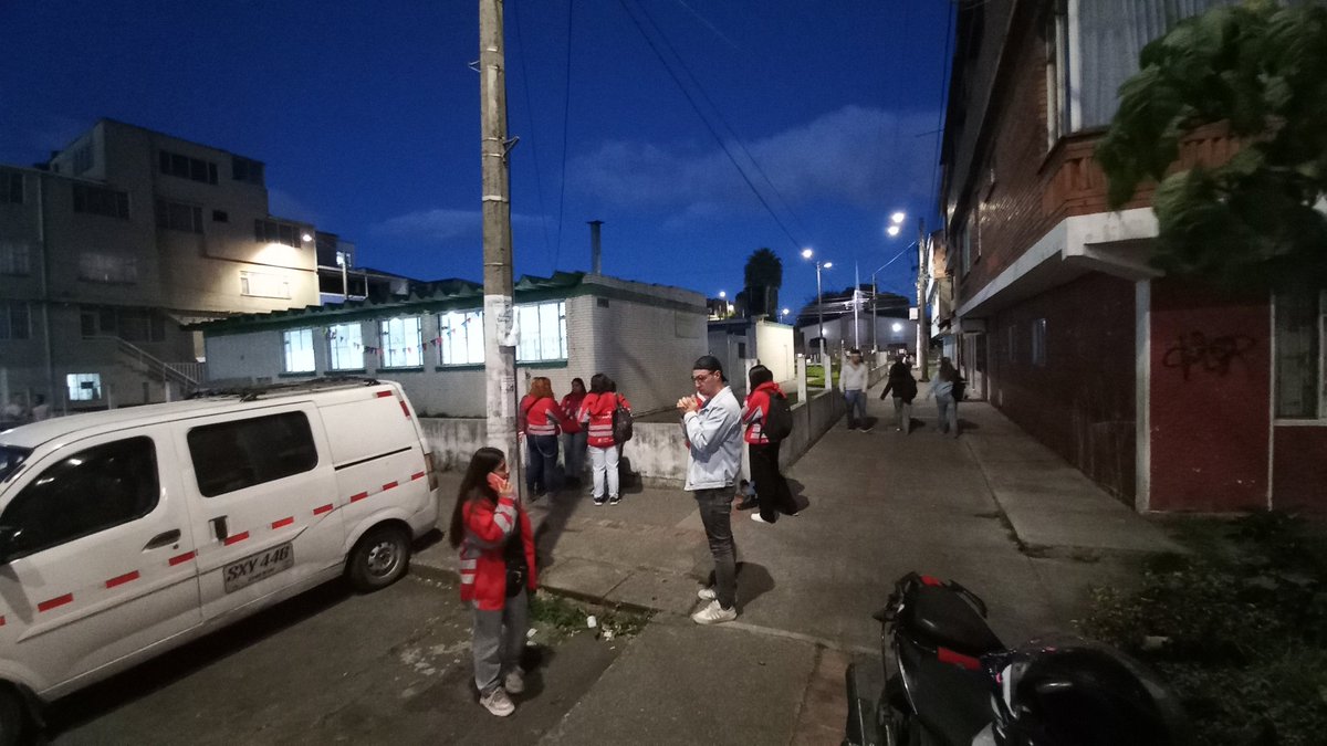 Zona Revoluc10n (@zonarevoluc10n) on Twitter photo ¿Sabian que anoche en nuestro Cine foro, el gobierno de Bogotá envío más de 8 gestores pensado que era una protesta?
<a href="/CarlosFGalan/">Carlos F. Galán</a> y <a href="/TransMilenio/">TransMilenio</a> estigmatizan y criminalizan al feminismo y nuestro colectivo.
ALERTAMOS A TODA LA SOCIEDAD DE ESTE PERFILAMIENTO ¿Sabian que anoche en nuestro Cine foro, el gobierno de Bogotá envío más de 8 gestores pensado que era una protesta?
<a href="/CarlosFGalan/">Carlos F. Galán</a> y <a href="/TransMilenio/">TransMilenio</a> estigmatizan y criminalizan al feminismo y nuestro colectivo.
ALERTAMOS A TODA LA SOCIEDAD DE ESTE PERFILAMIENTO