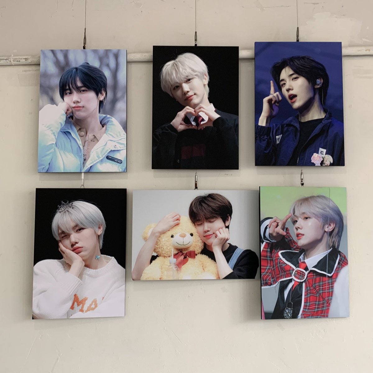 사랑의 예감 2일차도 무사히 마무리 되었습니다🍑💕
저희의 예상보다 더 훨씬 많은 분들이 방문해주신 덕분에 특전이 부족해져서 T.T 더운 날 와주신 발걸음이 조금 아쉬우셨을 것 같아 걱정입니다🥹..
그럼에도 와주시고 즐겨주신 모든 분들 감사합니다🙇‍♀️!
내일도 잘 부탁드립니다🍀🫶
#반짝반짝_덩별