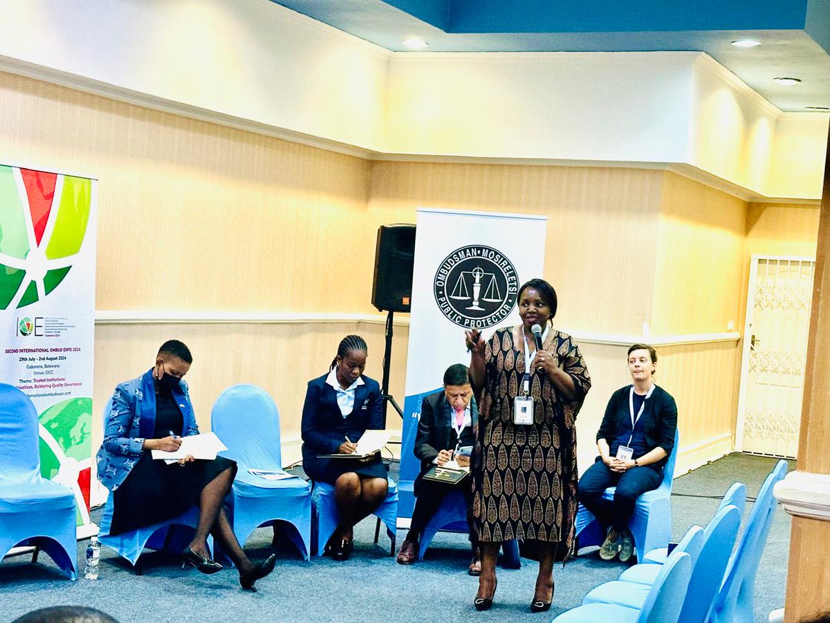 cgsombud's tweet image. CEO Queen Vhulahani-Munyai presenting on our role, under the theme: Implication of Emerging Issues in Health, Artificial Intelligence and Enviroment, at the Second International Ombud Expo 2024.

#Expertdiscussion.
#IOE
#CPA
