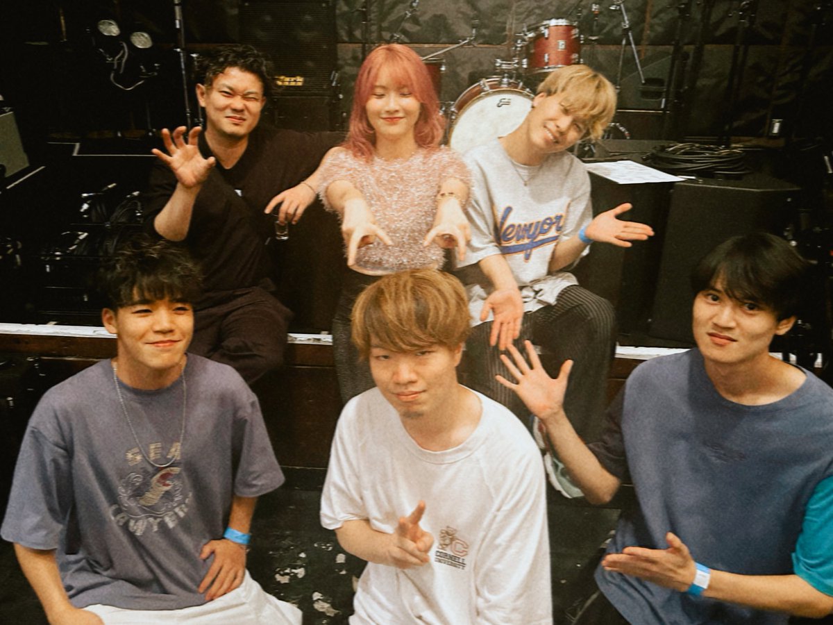 7BULL_Official's tweet photo. おたにきかくV
@moonromantic
by miniBULL
Special Thanks!!
🎸花形真喜 @maki_alk
🎹川口裕翔 @gutttyyyy
Ba. 日置竜一@shishamoshark
スペシャル編成&構成でお届けしました!
ありがとうございました!
#7BULL #miniBULL https://t.co/8Y2Pi8G7Tt
