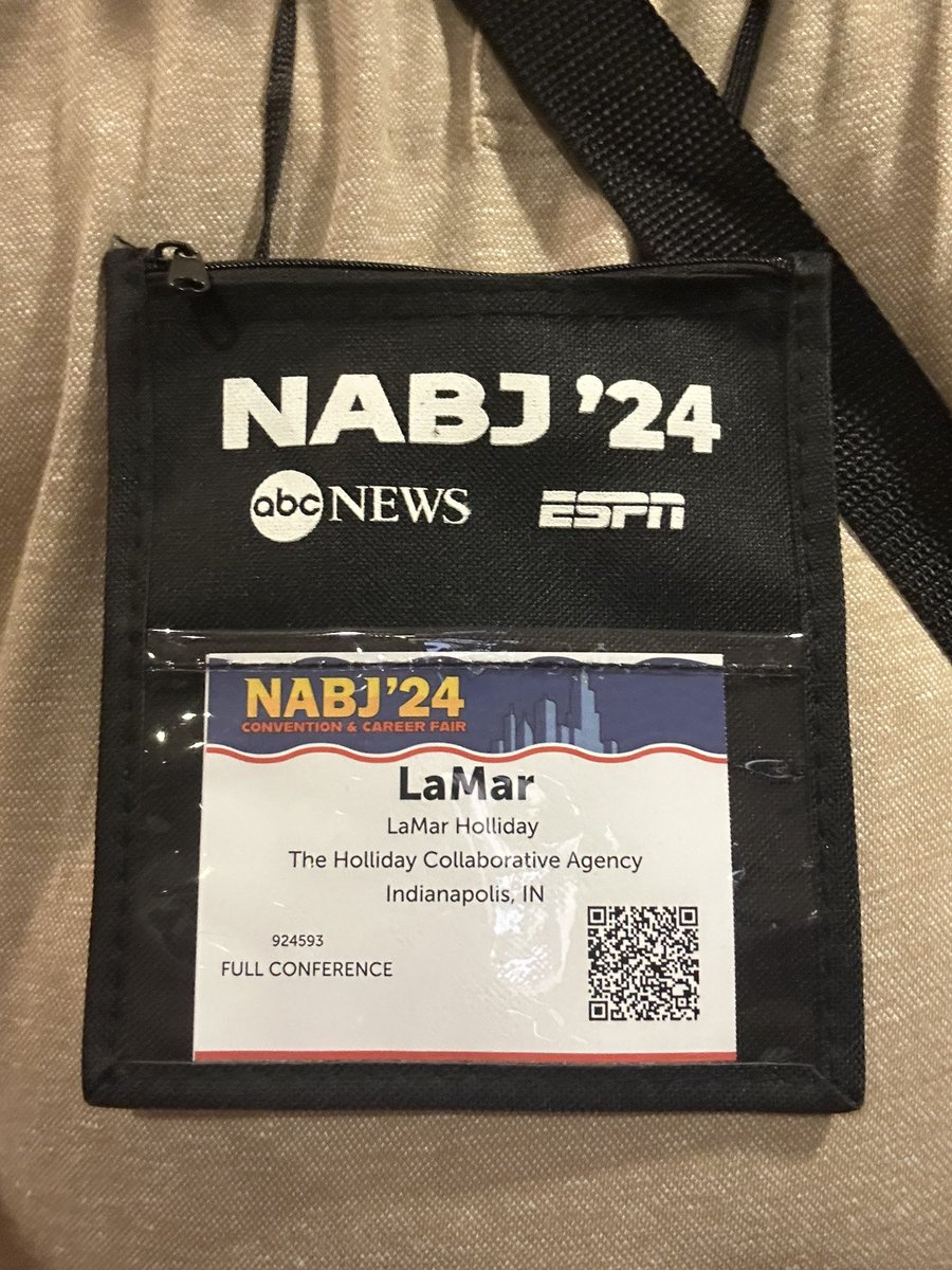 It’s been 14 years since attending a <a href="/NABJ/">#NABJ Headquarters ✊🏾🖊️🎙️💻 📷 🎥 📝 🔈</a> convention! Way too long!! It’s like a family reunion! Time to network and learn! #NABJ24 #NABJ #Chicago