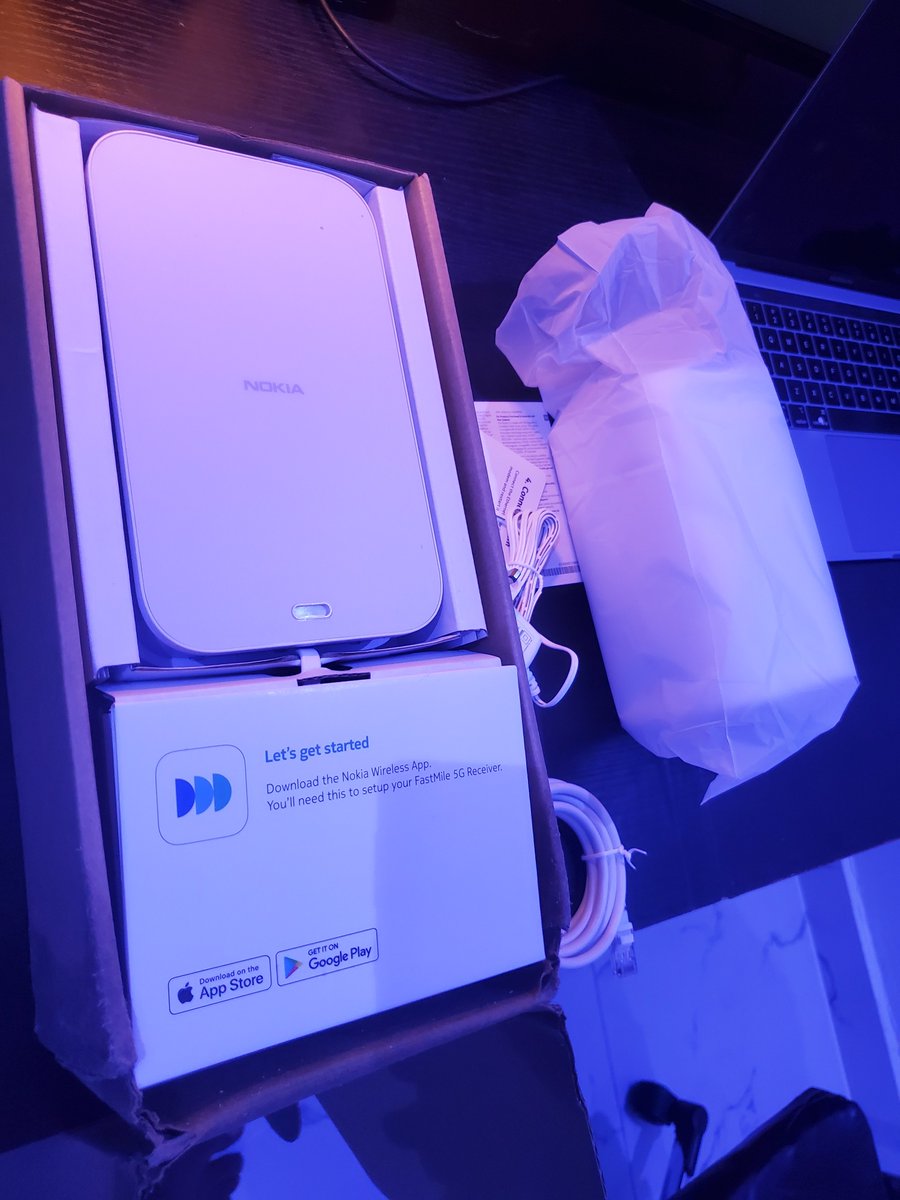 Melocoder's tweet image. It&apos;s been almost a month now since I got the Airtel Nokia 5G router. Best decision ever 😂

I&apos;ve used almost 400gb already under a month. It truly is unlimited data.

If you need a cheap alternatives to Starlink, or just want truly unlimited data for ngn ISP. check this out.