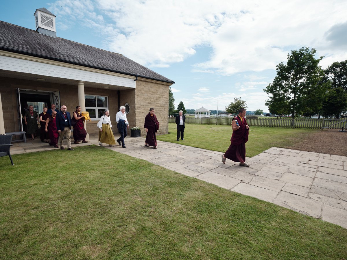 Karmapa tweet media