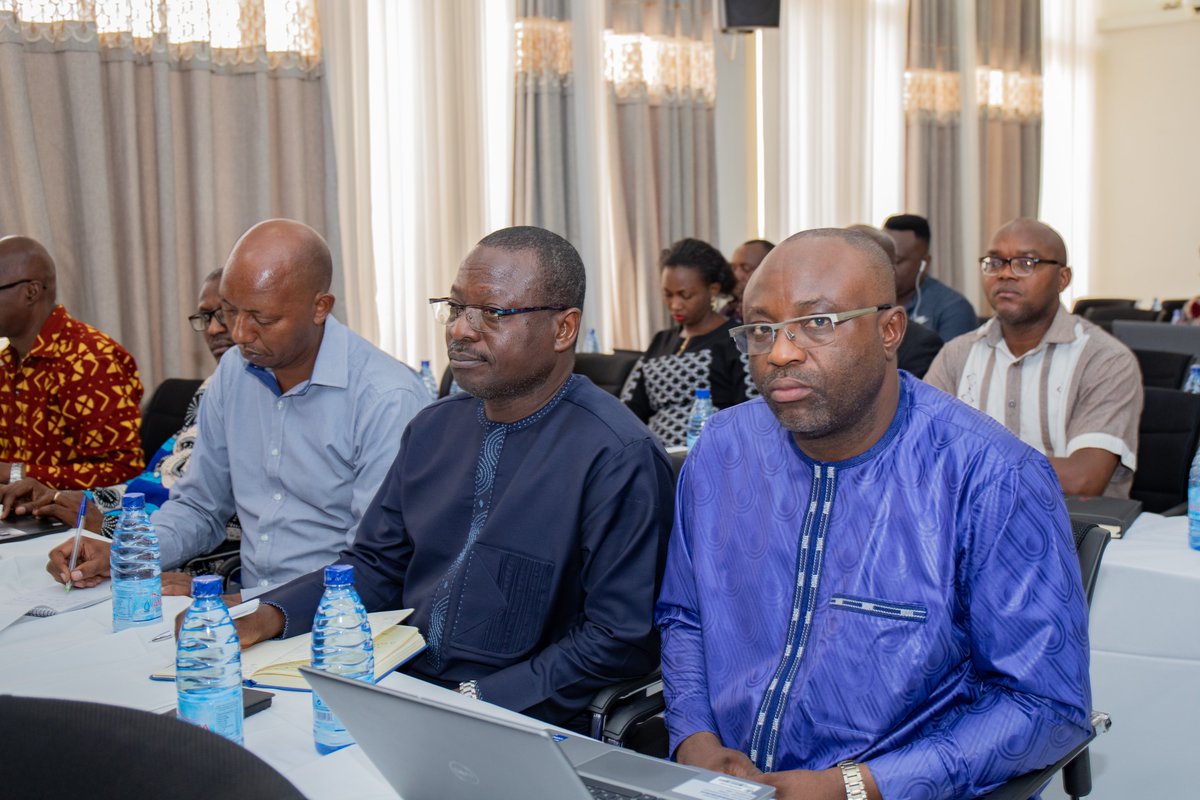 WhoBurundi's tweet image. Tenue, ce 01/8, de la réunion du Cadre de Concertation des Partenaires pour la Santé et le Développement #CPSD en présence du ministre @mspls_bdi, du Représentant de l&apos;OMS et d&apos;autres partenaires techniques et financiers.