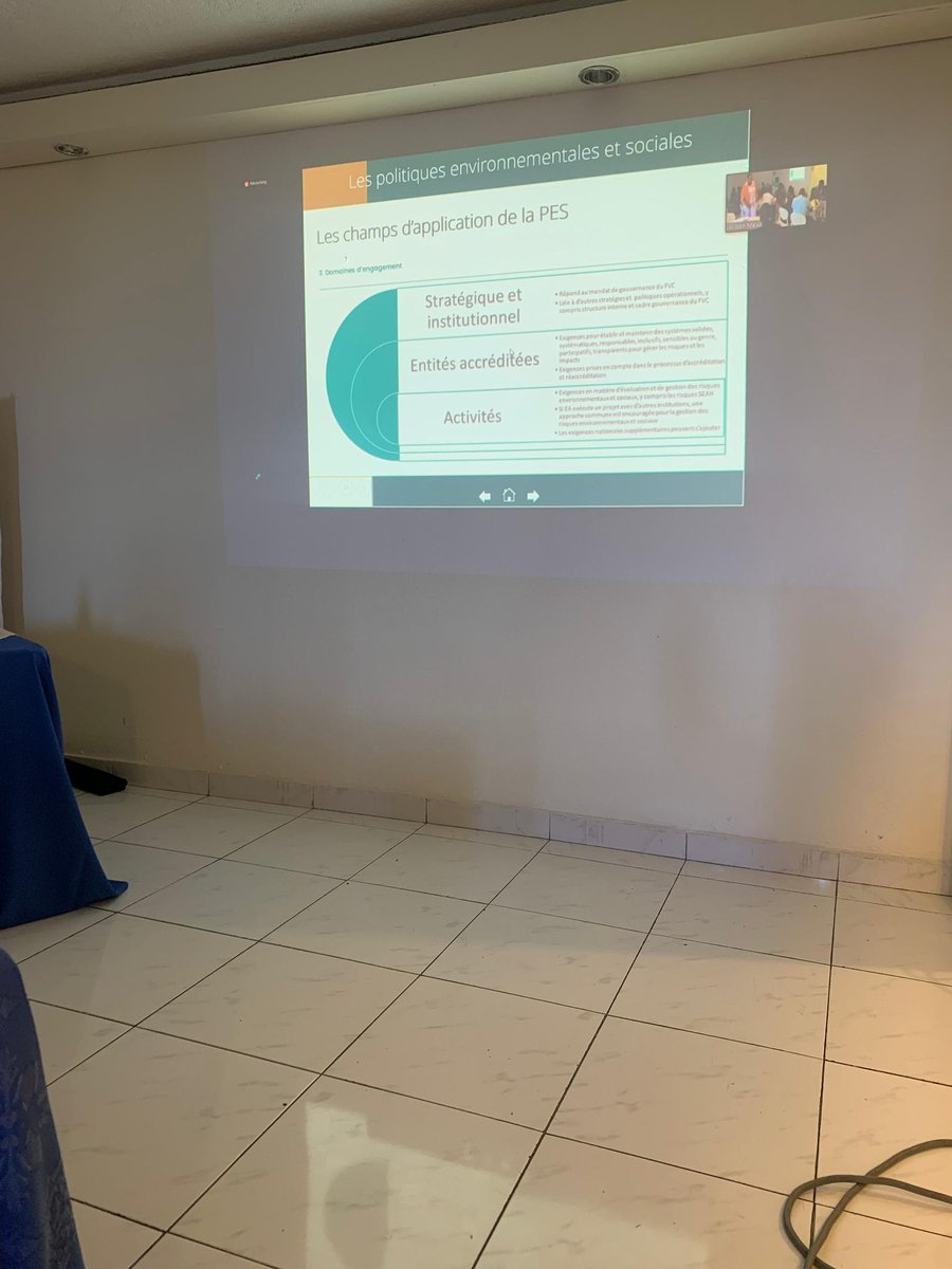 fairworldbuilde's tweet photo. Avec Fair World Builders - FWB assurant la logistique, dans le cadre du projet readiness mis en œuvre par IFDD organe subsidiaire de l’ (OIF) sous le leadership du ME et financé par le FVC, une série de trois journées d'atelier sur les normes fiduciaires a débuté ce 31 juil. 2024 https://t.co/EjPSwDJE24