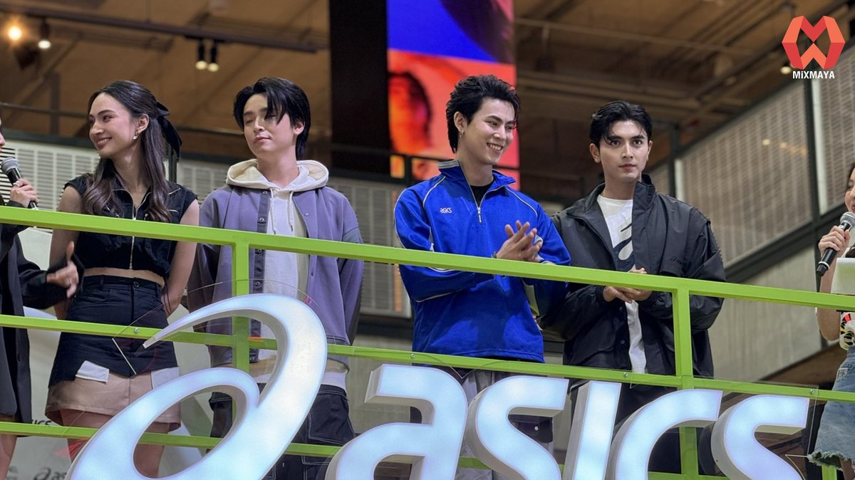 webmixmaya's tweet image. ภณ ณวัสน์, เน๋ง ศรัณย์, คูเปอร์ ภัทรพสิษฐ์, บูม รวีวิชญ์, แอนน่า กลึคส์ และ แพร ณัฏฐธิดา ASICS Brand Ambassador 6 ท่าน มาร่วมงาน ‘Celebration of Movement Pop-Up’ Pop-Up Store สุดยิ่งใหญ่ใจกลางเมืองกรุงฯ ณ EmSphere

#ASICSTH #CelebrationofMovement #MoveYourMind #ASICS