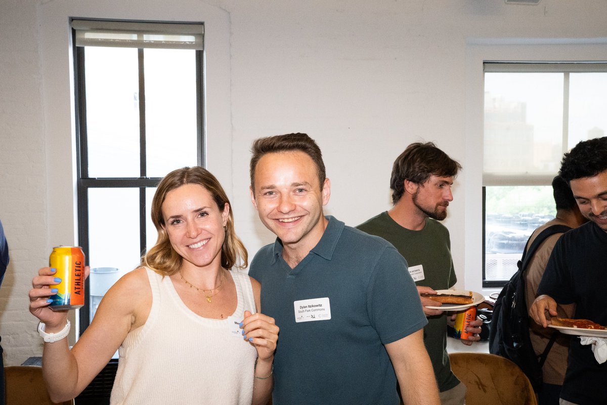 Dylan Itzikowitz (@ditzikow) on Twitter photo Last night <a href="/southpkcommons/">South Park Commons</a> had the pleasure of partnering with <a href="/meganreyno/">Megan Reynolds 👩💻</a> to co-host the InfraNYC community packed 100+ founders & engineers!
Incredible to see how strong the NYC tech community is and how fast it's growing!
S/O <a href="/vertexventures/">Vertex Ventures</a> for making it possible! Last night <a href="/southpkcommons/">South Park Commons</a> had the pleasure of partnering with <a href="/meganreyno/">Megan Reynolds 👩💻</a> to co-host the InfraNYC community packed 100+ founders & engineers!
Incredible to see how strong the NYC tech community is and how fast it's growing!
S/O <a href="/vertexventures/">Vertex Ventures</a> for making it possible!